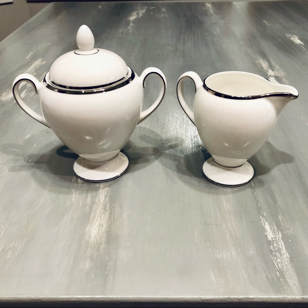 Wedgwood ‘Sterling’ Covered Sugar and Creamer